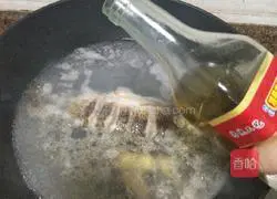 Illustration of how to make crucian carp tofu soup 8