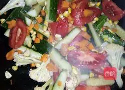 Illustration of how to make colorful braised noodles 6