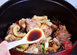 Illustration of braised duck cubes 7