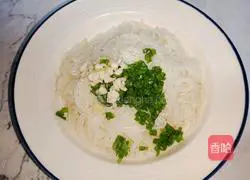 Illustration of how to make matsutake beef sauce noodles 7