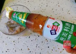 Illustration of how to make shrimp and egg custard 2