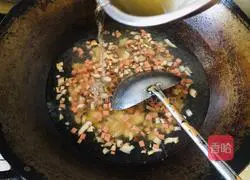 Illustration of how to make preserved egg and tofu soup 4