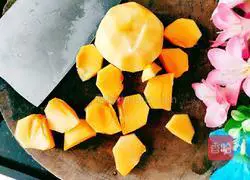 Persimmon Meatball Soup Recipe Illustration 7