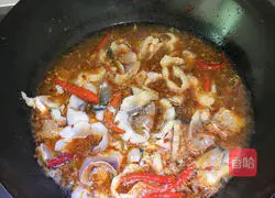 Illustration of how to make boiled fish 9