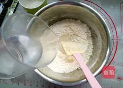 Illustration of how to make soda crackers 4