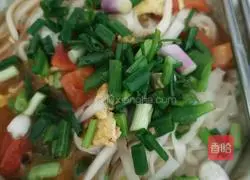 Illustration of how to make tomato and egg noodles 6