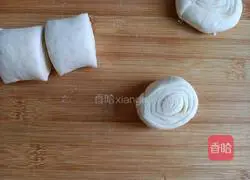 Illustration of how to make meringue sugar cookies 9