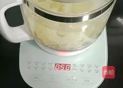 Illustration of the recipe of Tremella fermented snow pear soup 7