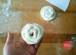 Illustration of how to make salt and pepper pancake 9