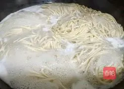 Illustration of how to make soft-boiled eggs on white water 2