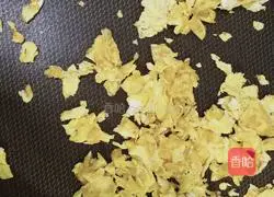 Shrimp, egg and leek box Practice illustration 6