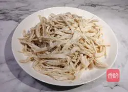 Illustration of how to make cold shredded chicken 5