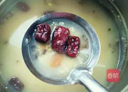 Illustration of how to make nutritious millet and sea cucumber porridge 7