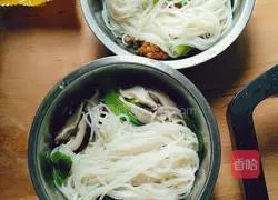 The road to snail noodles and snail noodles Practice illustration 10