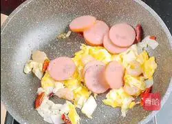 Illustration of how to make Hong Kong style noodles 6