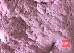 Illustration of how to make purple sweet potato blossom steamed buns 2