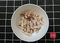 Illustration of how to make spicy chicken legs 5