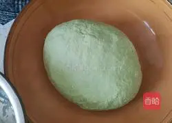 Illustration of how to make spinach and willow leaf steamed buns 7