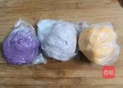 Illustration of how to make coconut milk and nectar meatball soup 8