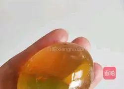 Illustration of how to make cold transformed eggs 2