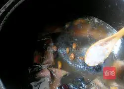 Durian Shell Black-bone Chicken Soup Illustration of how to do it 7