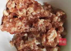 Illustration of how to make Bayu balls 4