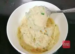 Shrimp and Potatoes Illustration of how to make strips (baby complementary food) 9