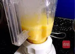 Illustration of how to make fragrant corn juice 8