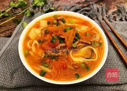 Illustration of how to make shredded pork noodles with tomatoes and garlic moss 14