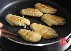 Illustration of how to make curry chicken wings 5