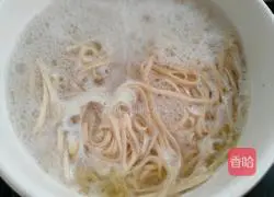 Illustration of how to make multi-flavor noodles 5