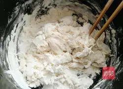 Illustration of making fungus and cabbage pancakes 14