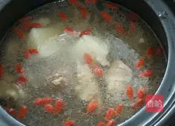 Illustration of how to make pork ribs and yam soup 6