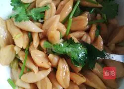 Illustration of how to make scissor noodles 12