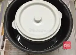 Illustration of how to make fish maw stewed chicken 6