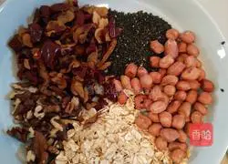 Illustration of how to make brain-tonifying oatmeal paste 4