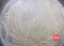 Illustration of how to make curry duck leg noodles 11