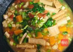 Illustration of how to make tofu and winter melon soup 6