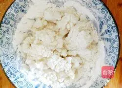 Illustration of making black sesame glutinous rice balls 2