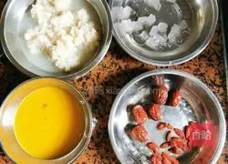 Eggs stuffed with sweet wine Illustration of how to make soup 1