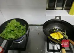 Illustration of how to make mulberry leaf and egg soup 2