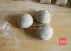 Illustration of making bean flour steamed buns 7