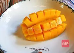 Mango Milkshake Recipe Illustration 4