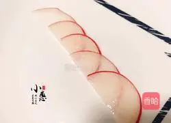 Illustration of how to make red radish and rose flowers 11