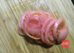 Illustration of how to make tomato and egg soup 1