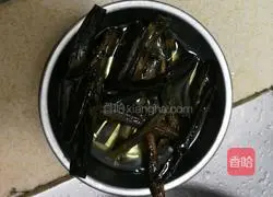 Illustration of a simple and easy way to make scallion oil noodles 5