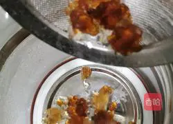 Peach gum pumpkin glutinous rice soup recipe 3