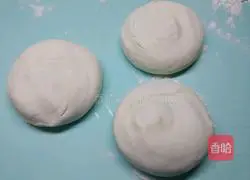 Illustration of how to make salt and pepper pancakes 18