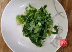 Illustration of how to make pickled mustard pork noodles 4