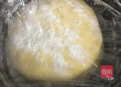 Illustration of how to make pumpkin steamed buns 2